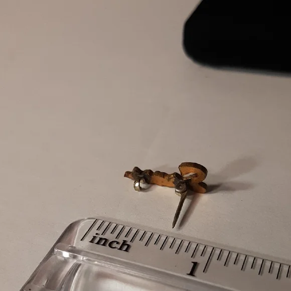 Sears Vintage 1950's Goldtone Script Micro Sized Pin - Picture 3 of 7